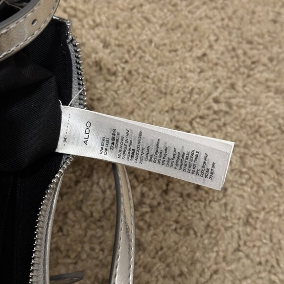 Aldo Silver Rhinestone Purse NWOT - Picture 5 of 8